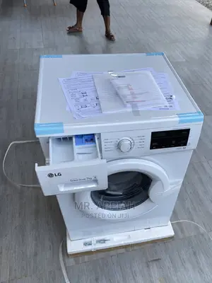 High Efficiency Fh2j3qdnpo Front Load Washingmachine(7kg)Lg