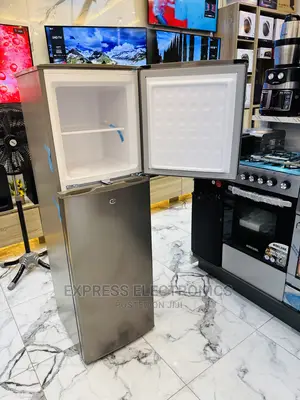 Egg Tray Sleek Grey Top Freezer Pearl 200b Fridge