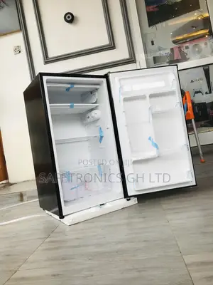 Rainbow Fast Chilling 93 Liters Topfreezer Fridge Tabletop