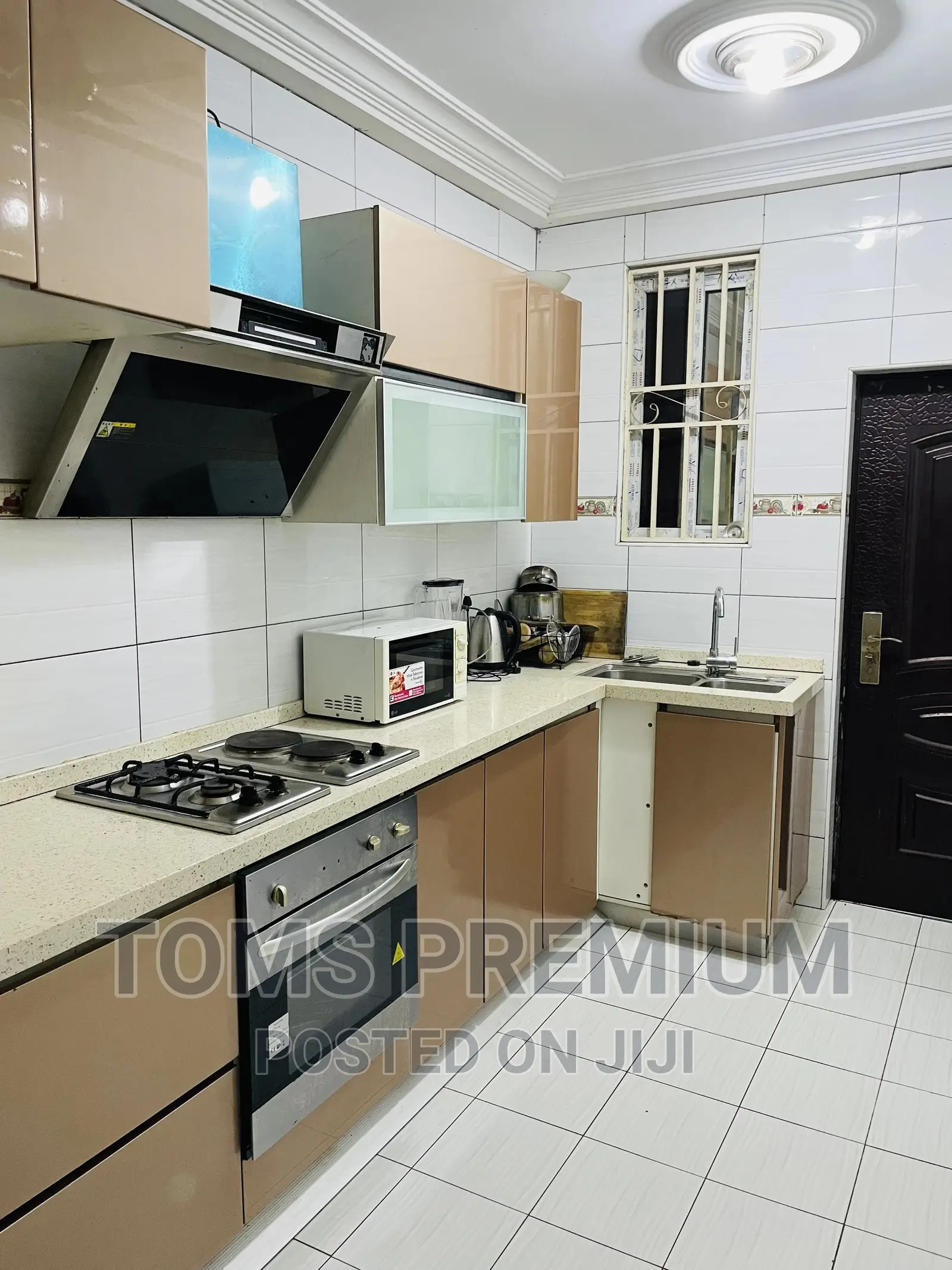 Furnished 3bdrm Apartment in Adjiriganor, East Legon for rent