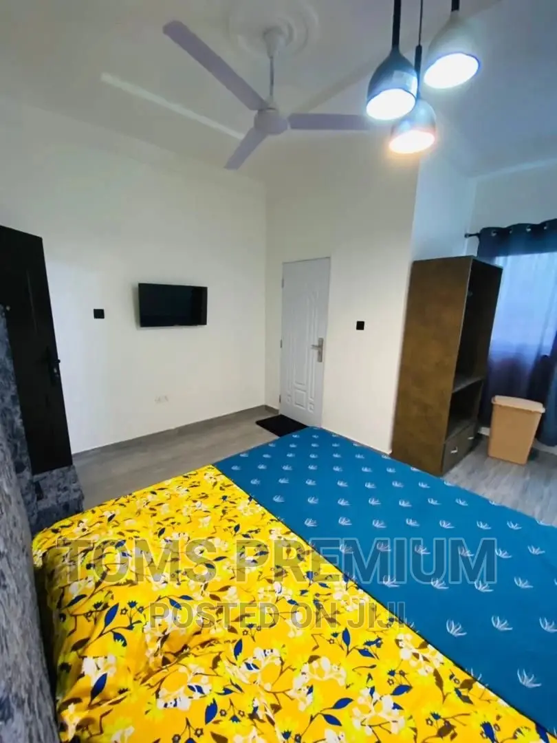 Furnished 2bdrm Apartment in Botwe for rent