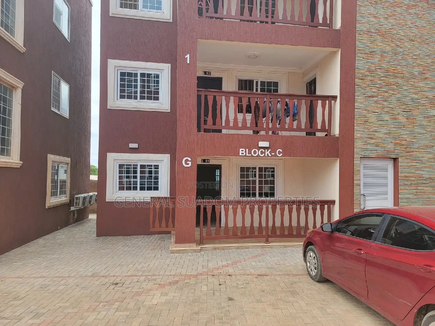 Mini Flat in Suadom Properties, Baatsona Total for rent
