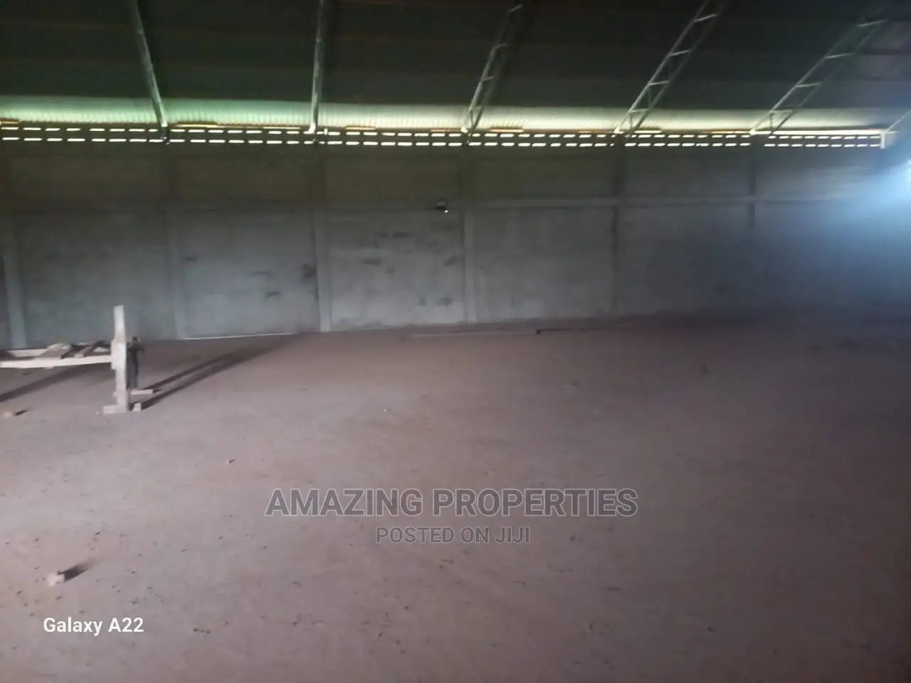 1000 Square Metres Warehouse at OYIBI