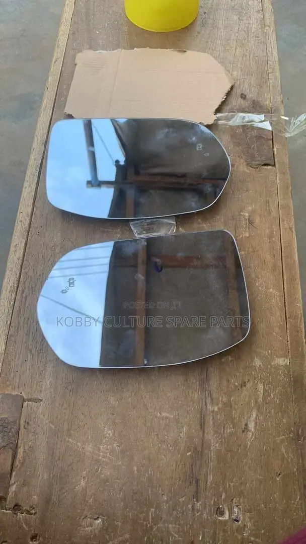 Honda CRV,Toyota,Benz ,Mirrors Available.