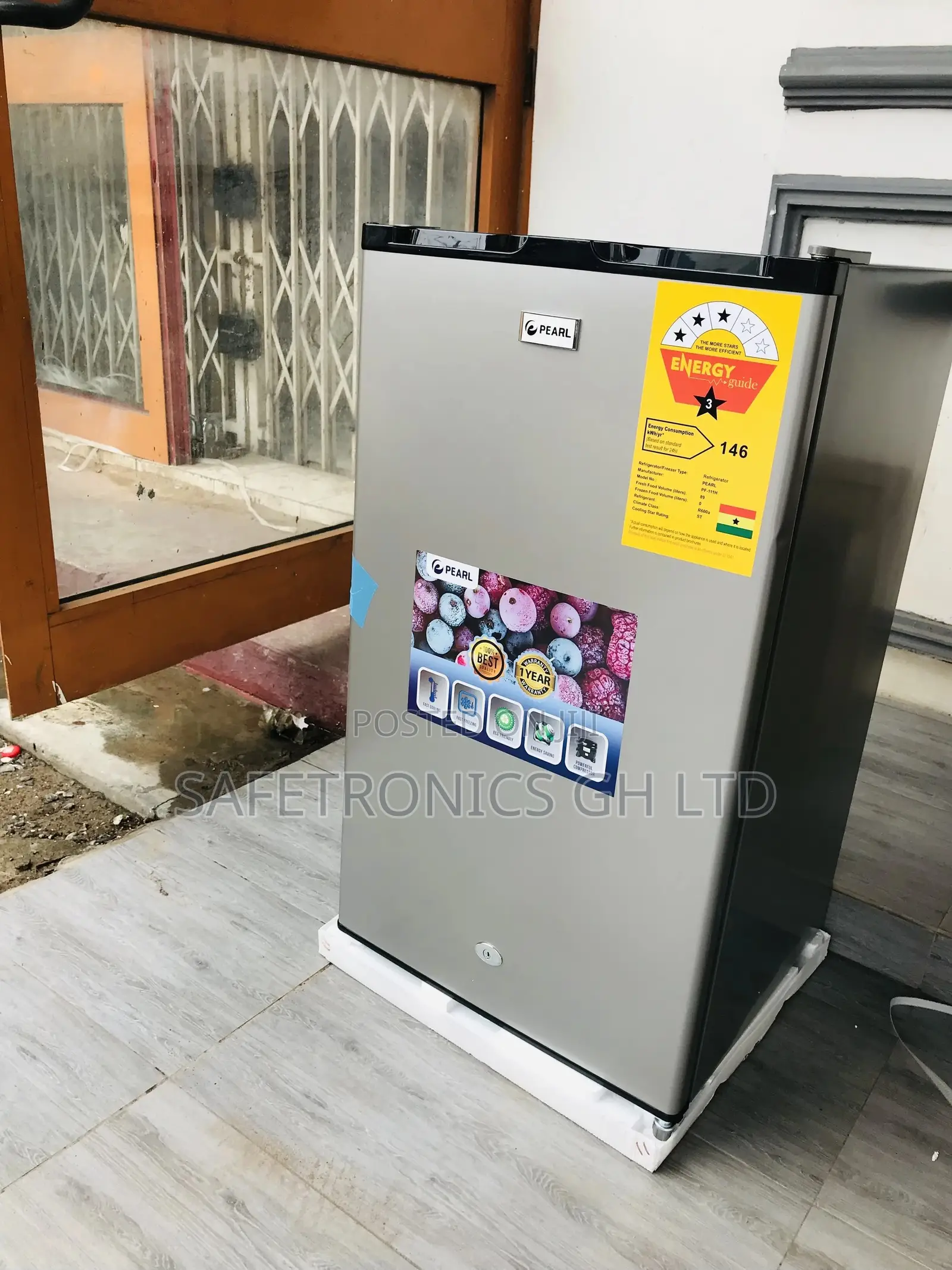 Pearl Tabletop Energy Saving 80 Liters Fridge Topfreezer