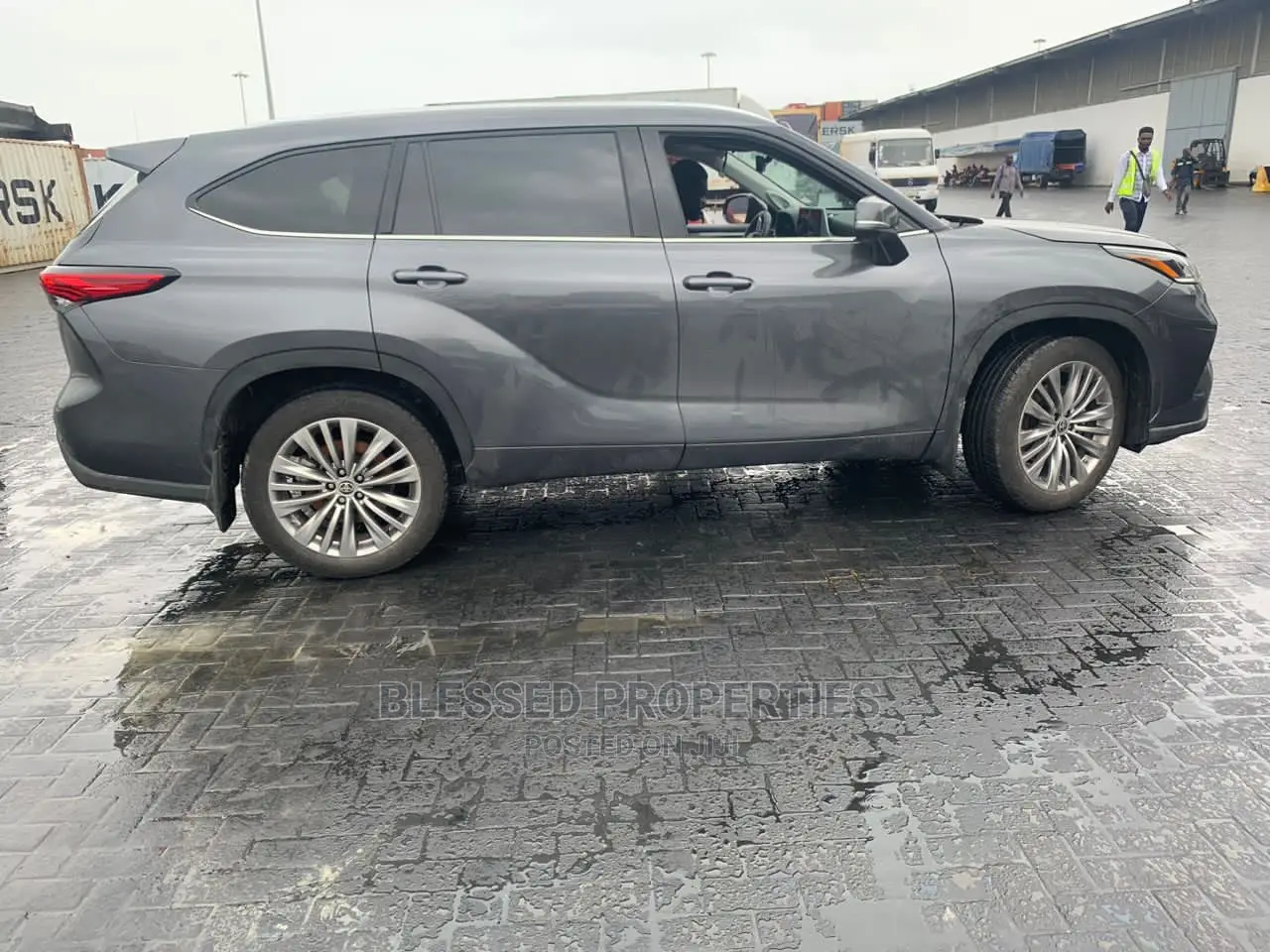Toyota Highlander 2023 Gray