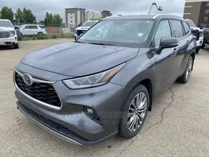 Toyota Highlander 2023 Gray