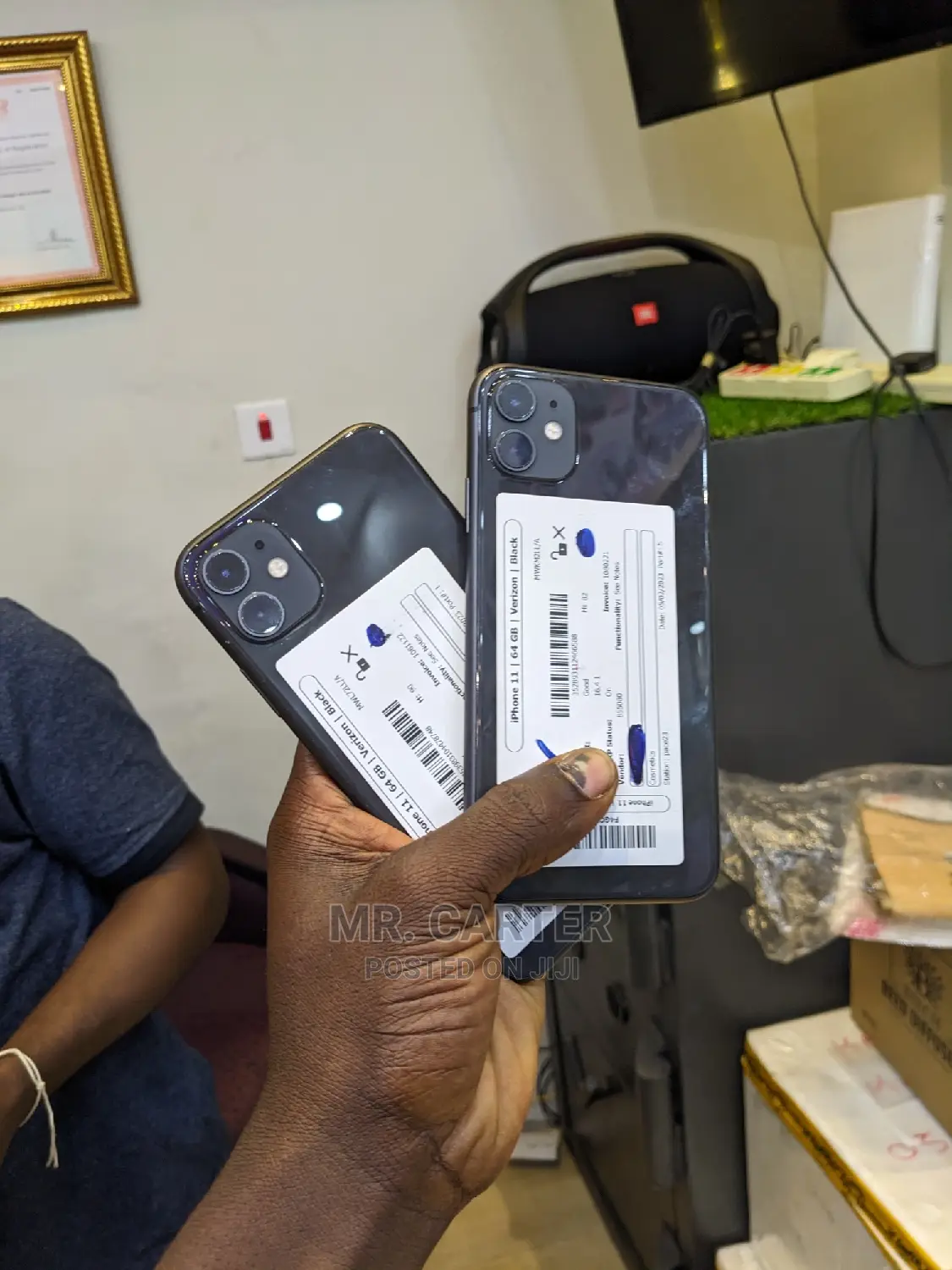 New Apple iPhone 11 64 GB Black