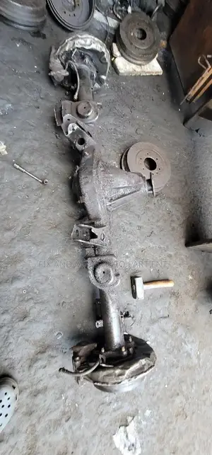 Home Used Complete BACK AXLE for All Cars Available
