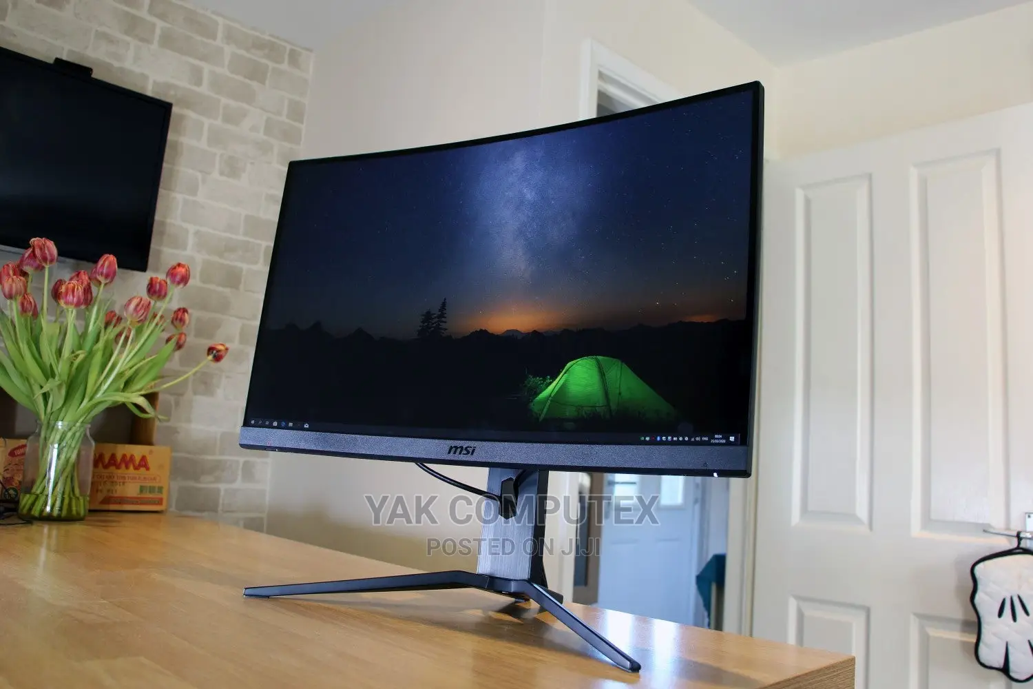 MSI Optix G32CQ4 32′′ 
31.5 Inch Screen With WQHD