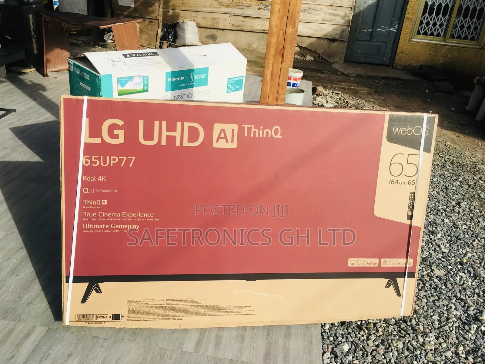 Bright 65 Inches Glossy LED LG UP77 UHD Tv 