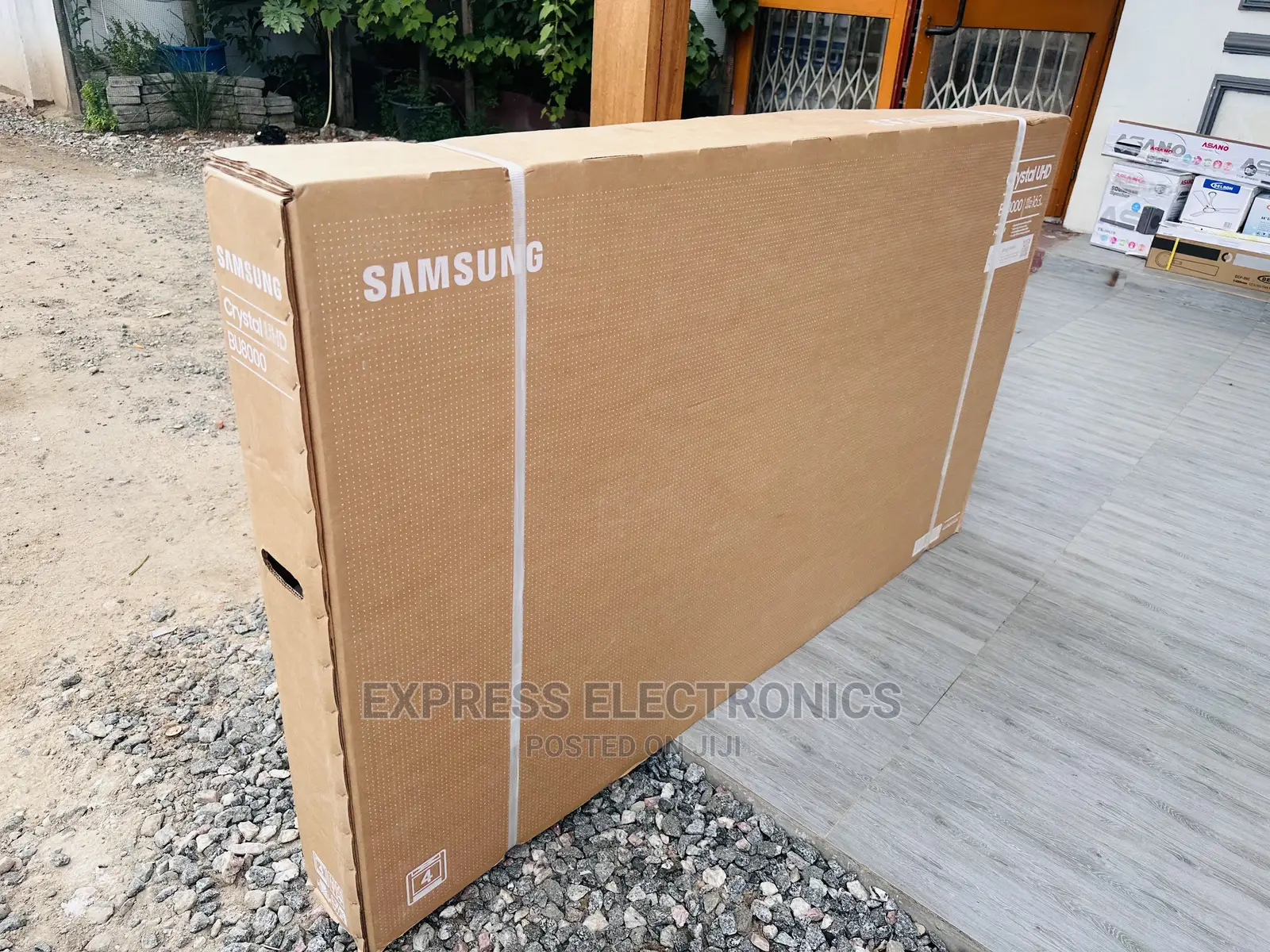 Crystal UHD Display Samsung 75bu8100 Tv  