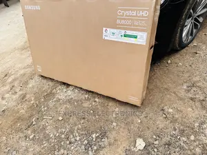 High Resolution Image UHD Samsung Smart 50”Bu8000
