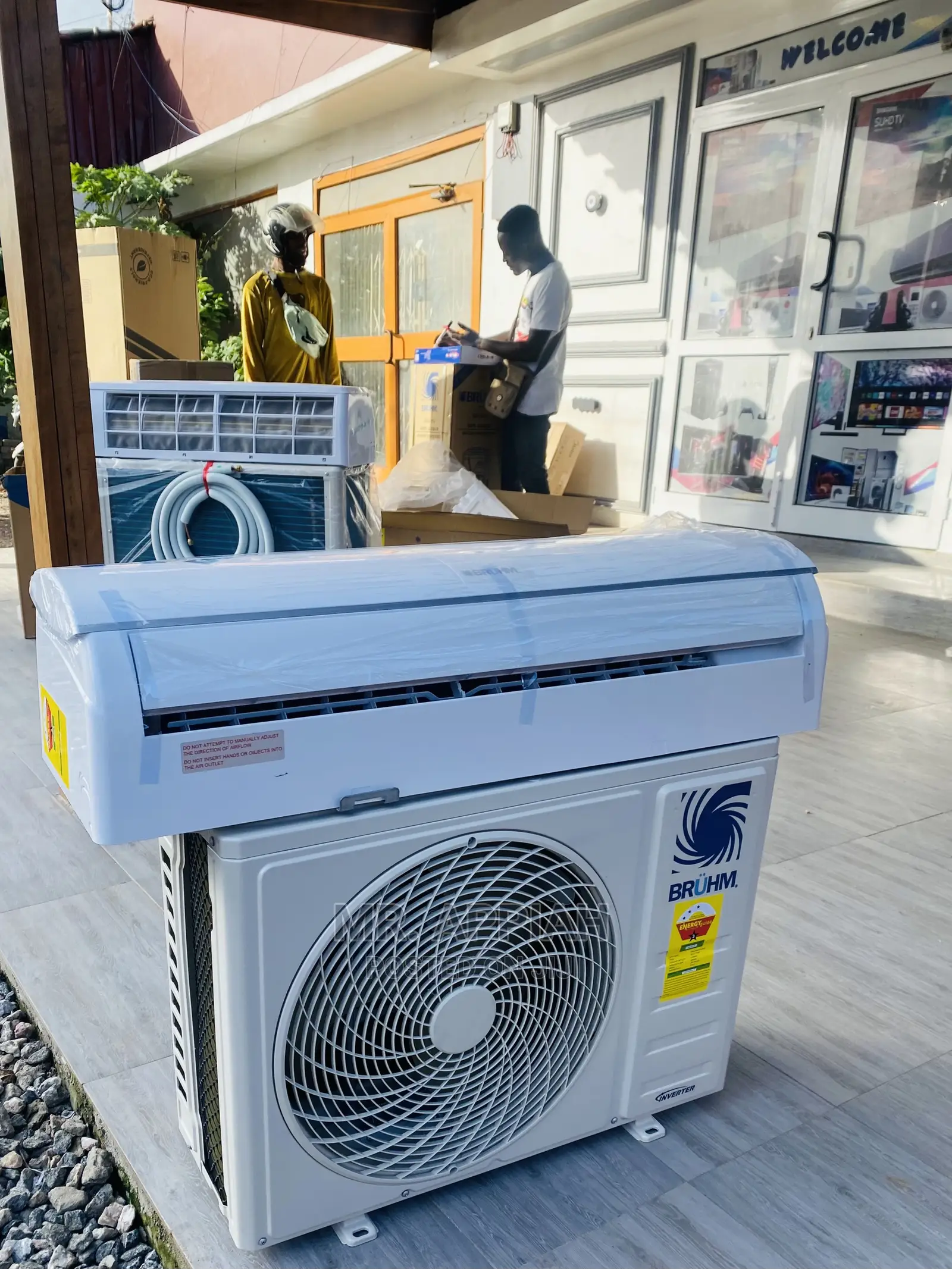 Premium Design Bruhm 1.5hp Split Ac(White Color)