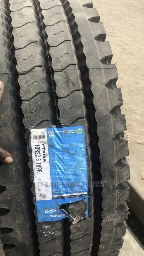 13R22.5 Truck Tyre FORTUNE