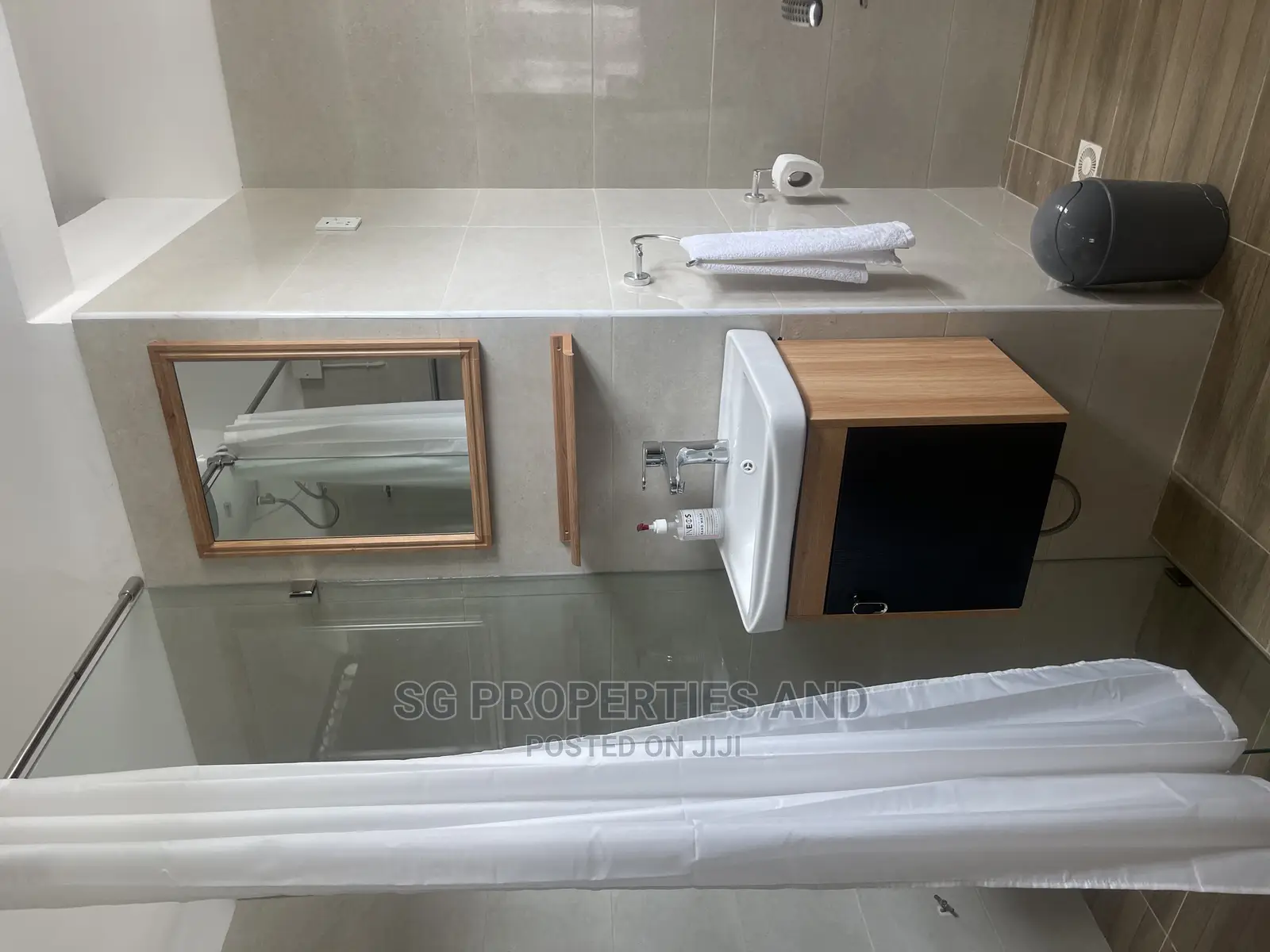 Furnished 2bdrm Apartment in Batsonaa, Spintex for rent