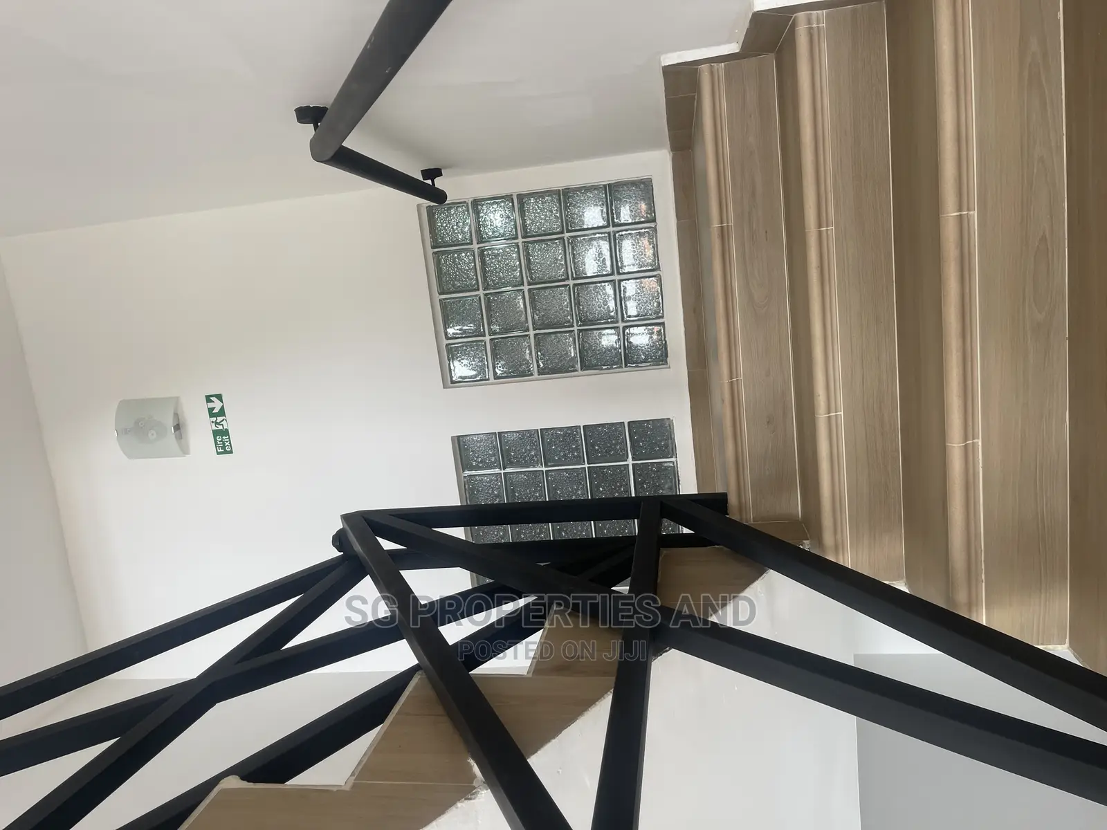Furnished 2bdrm Apartment in Batsonaa, Spintex for rent