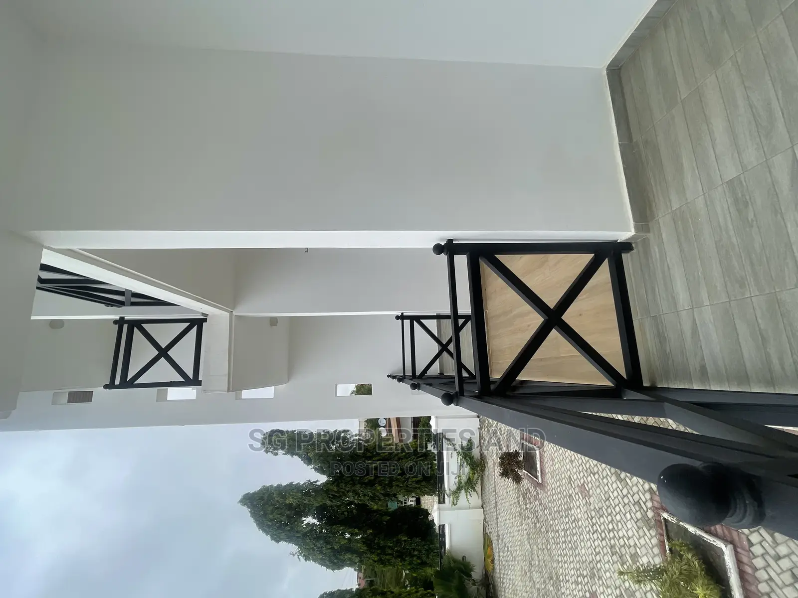 Furnished 2bdrm Apartment in Batsonaa, Spintex for rent