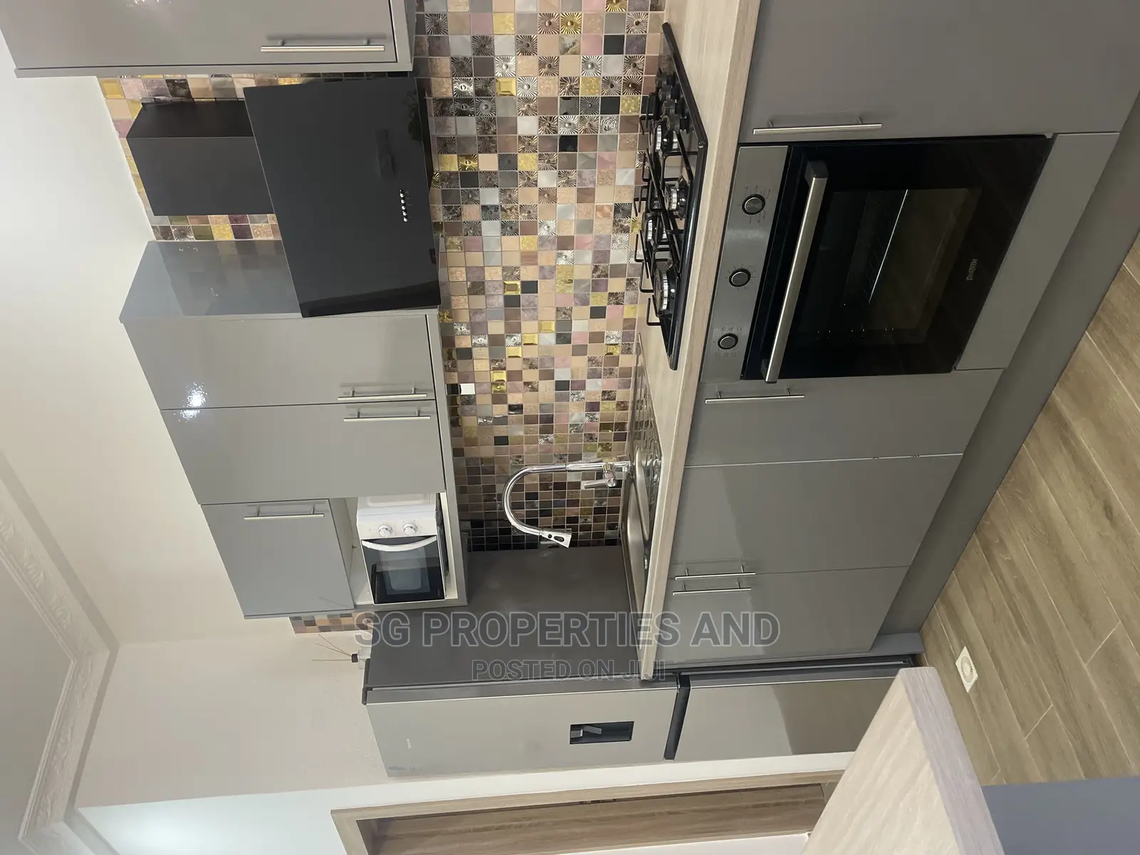 Furnished 3bdrm Apartment in Batsonaa, Spintex for rent