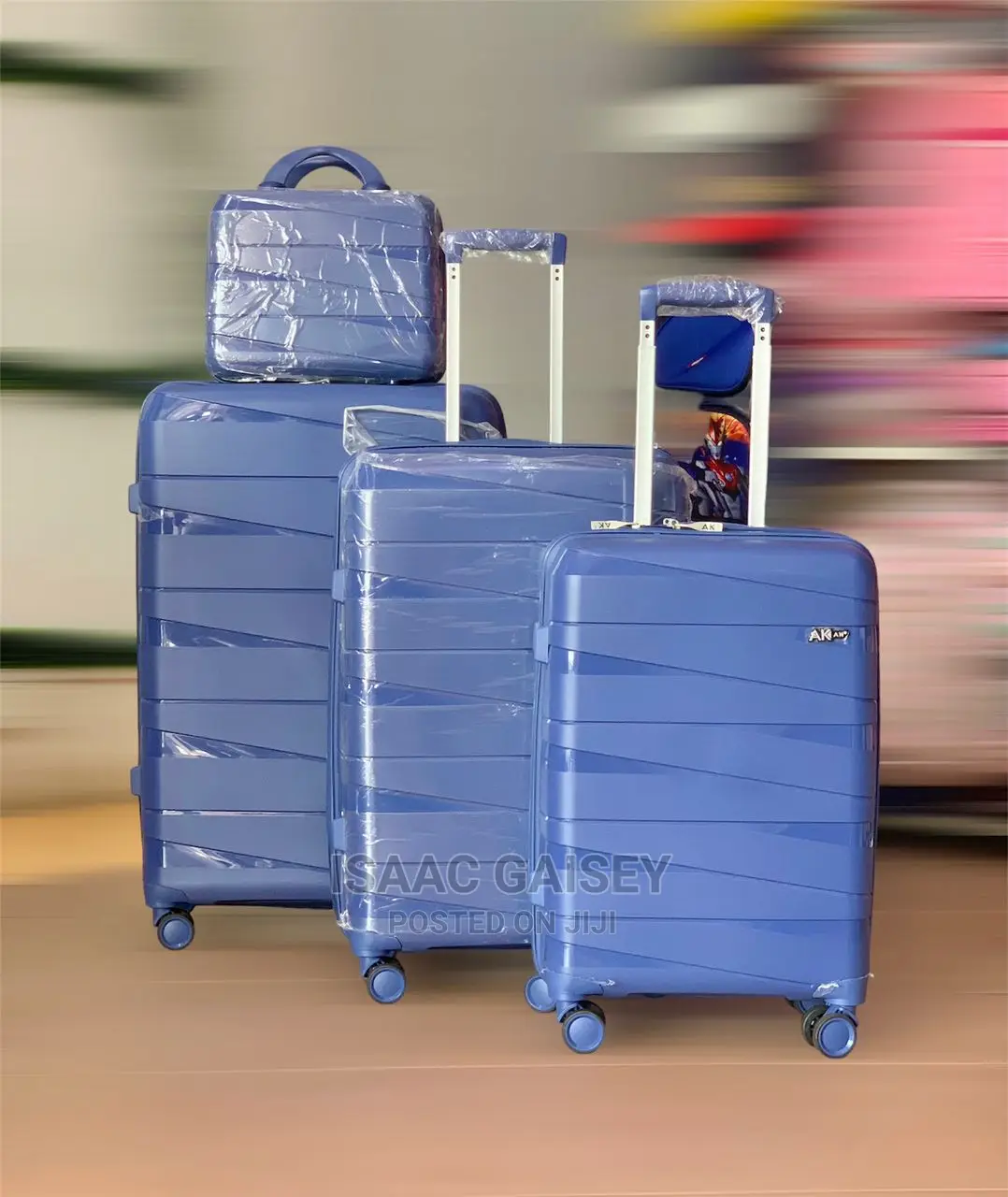 4set Anticrake Luggage/Travel Bags With a Cosmetic Bag