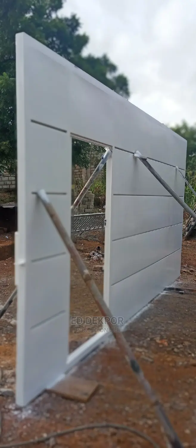 17 Feet by 9 Feet Metal Gate