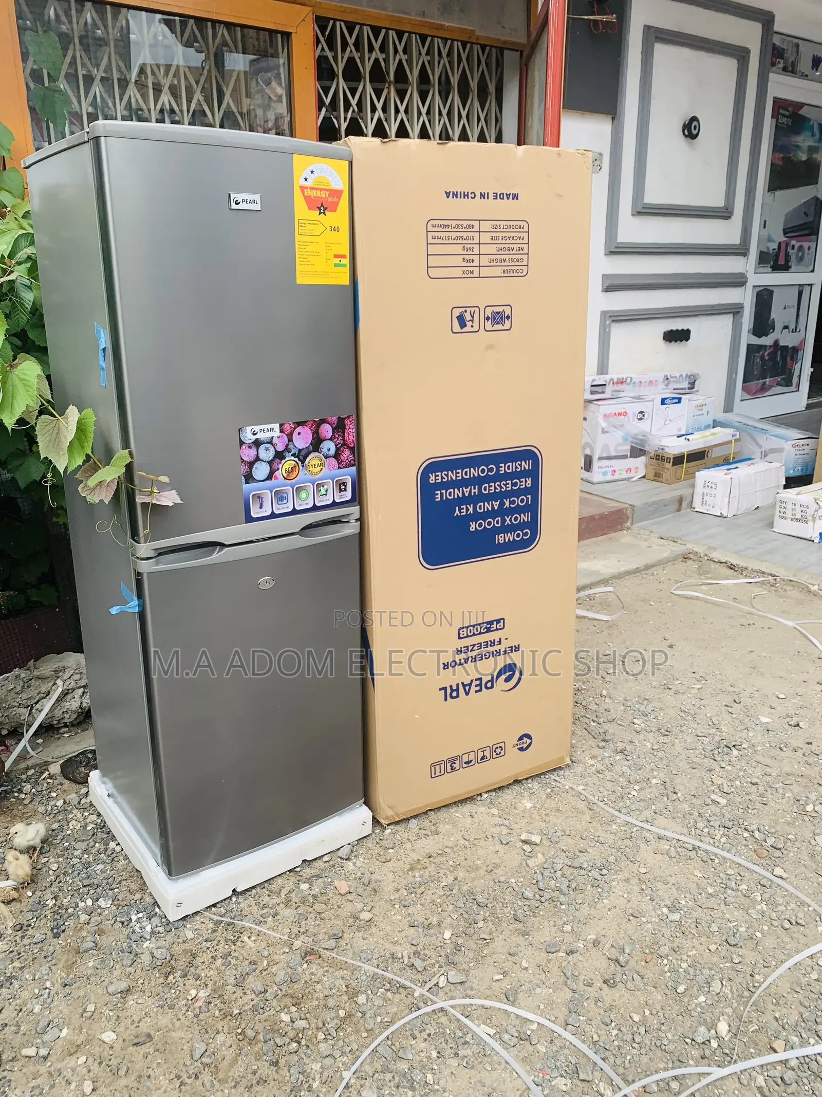 Come by Pearl 140L Bottom Freezer Refrigerator-Pf-200b