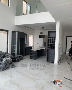 5bdrm House in Seekers Realty, Accra Metropolitan for sale