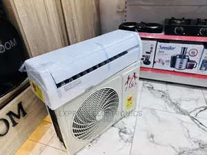 White 2.0jp Split R410 Gas Zara AC