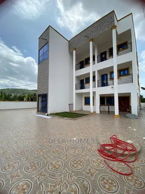 Newly Built Chamber N Hall Sc for Rent at Oyarifa.