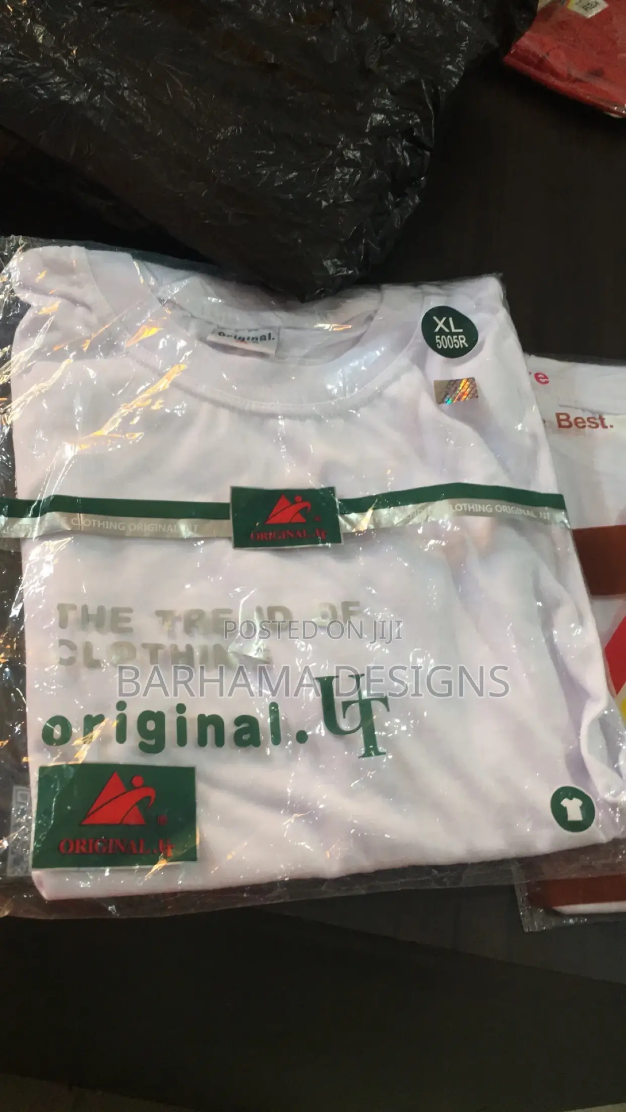 Plain T-Shirt