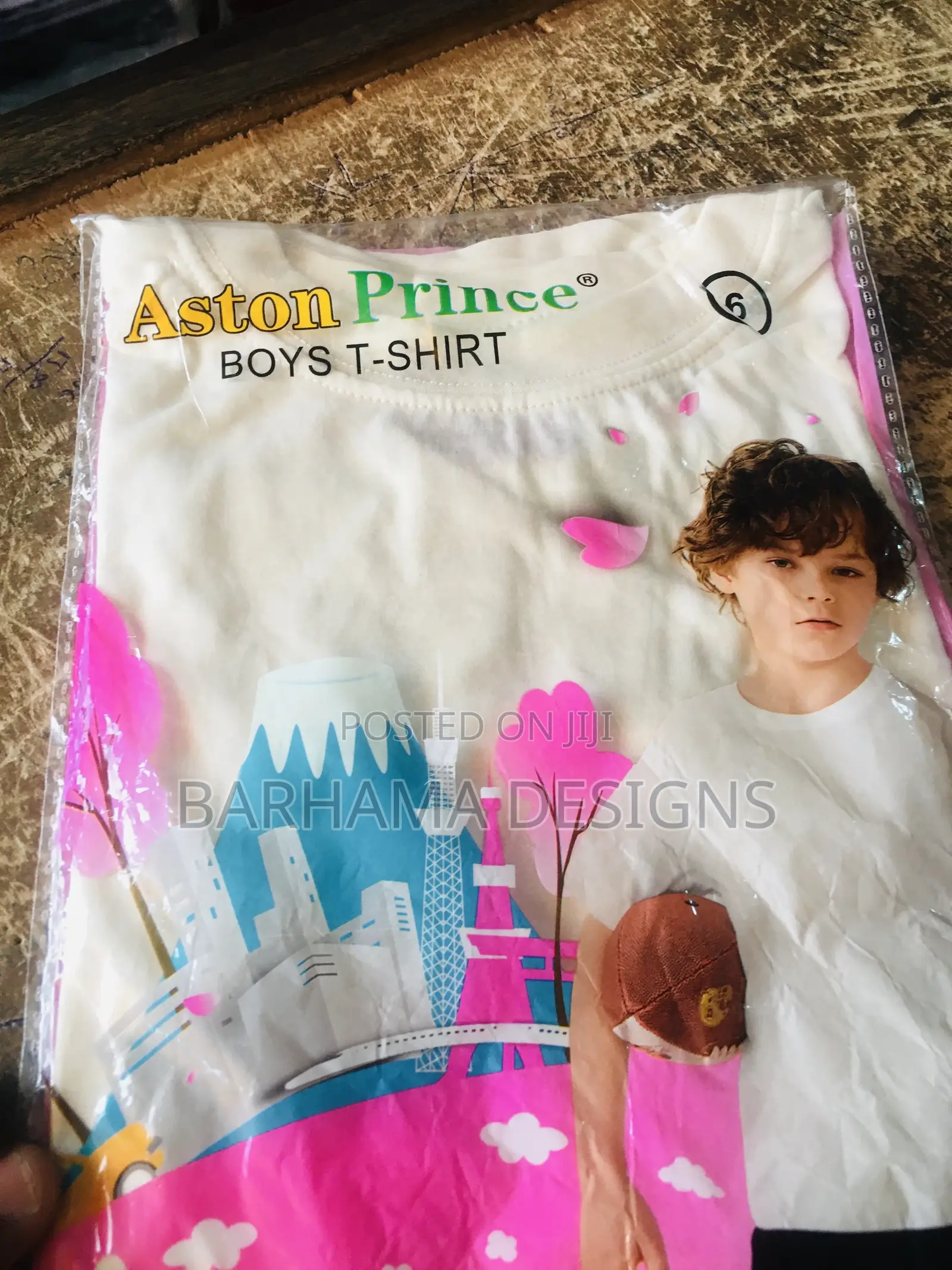 Plain T-Shirt