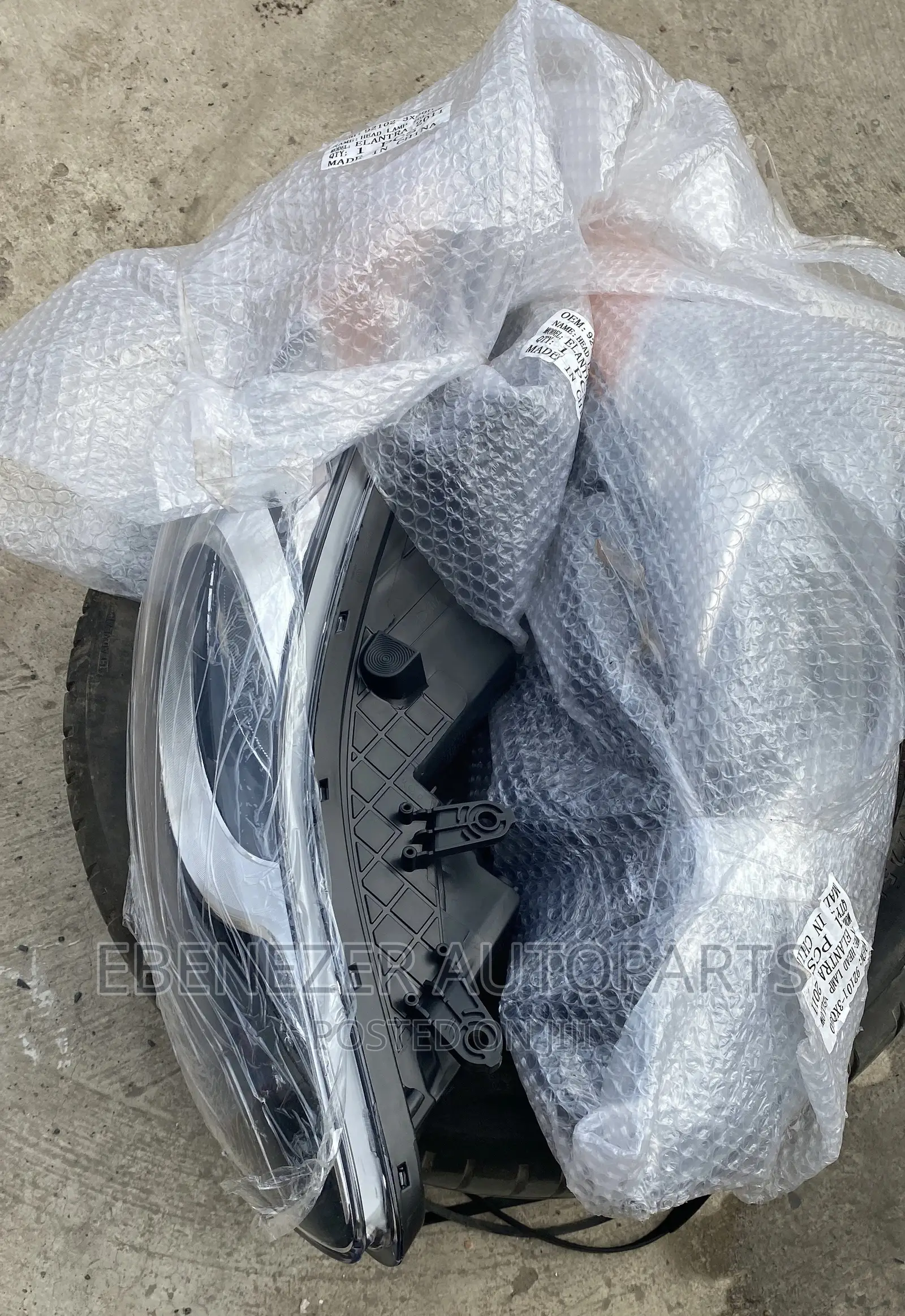 Hyundai Elantra 2011 Headlights