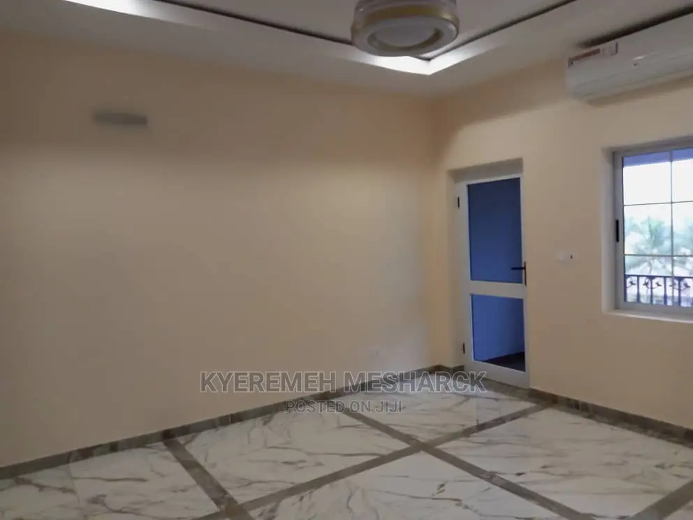 2bdrm Apartment in Agbogba for rent