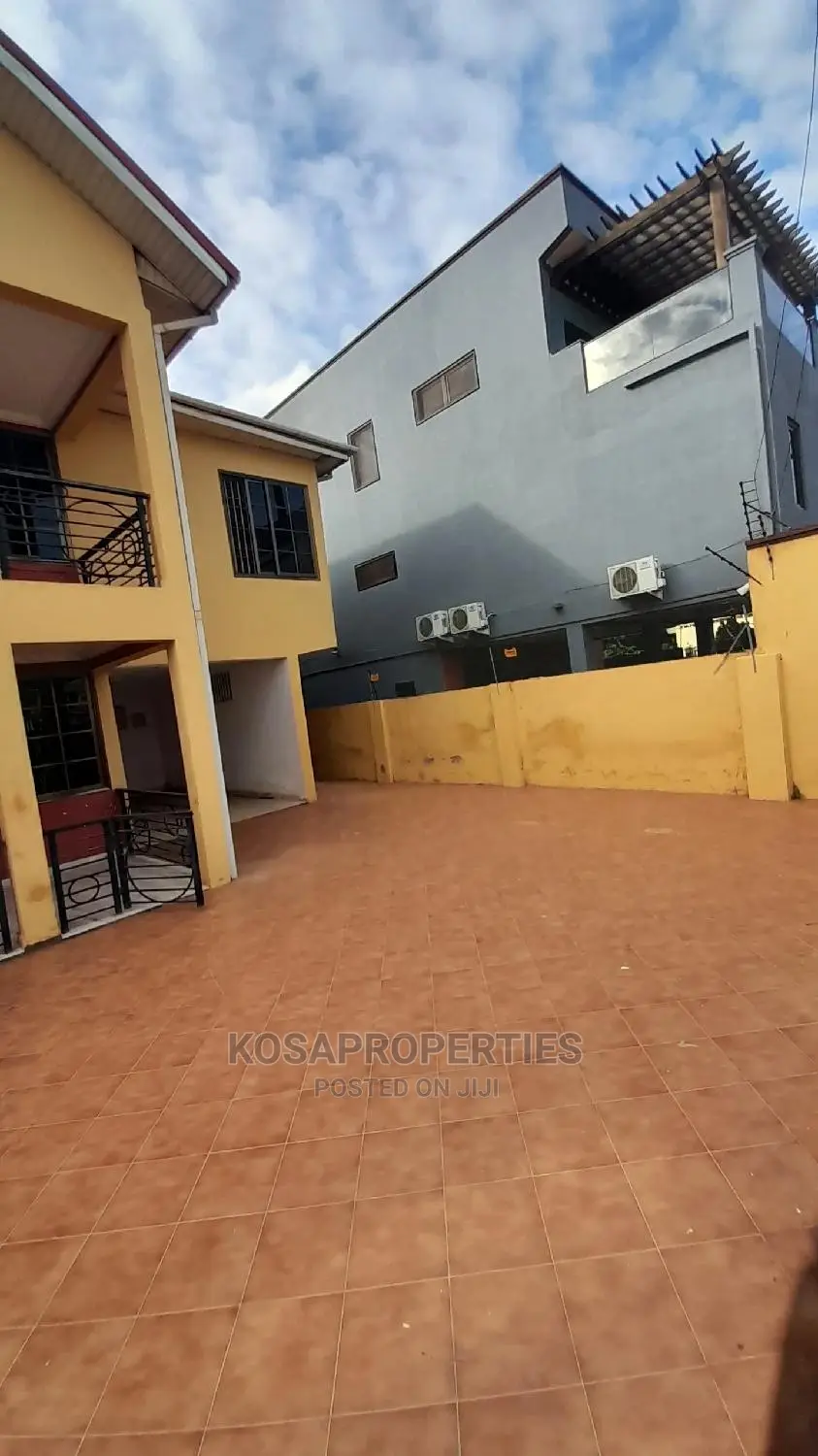4bdrm House in East Legon for rent