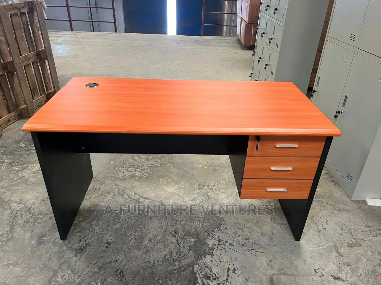 Mini Office Table