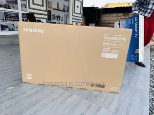 Adorable  New Samsung UHD Smart 43”Bu8072