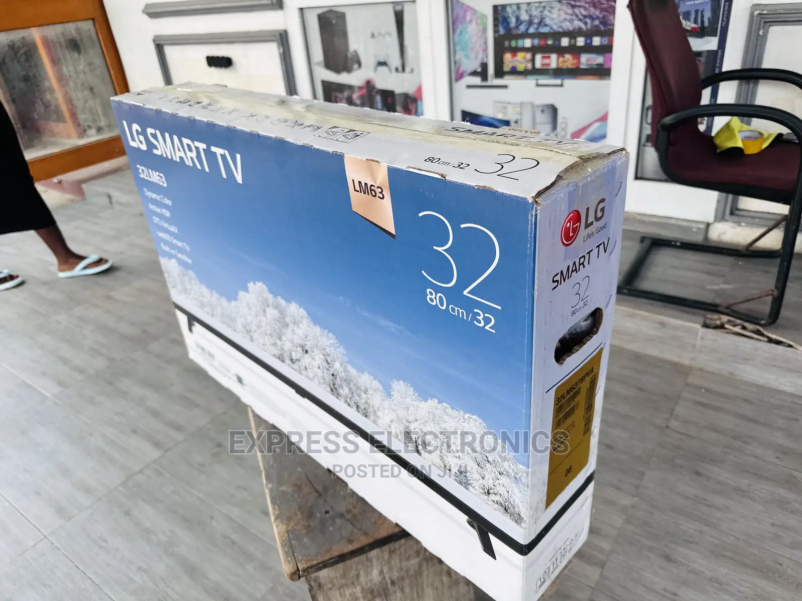Call for Smart FHD LG Satellite 32”Lm636 Series