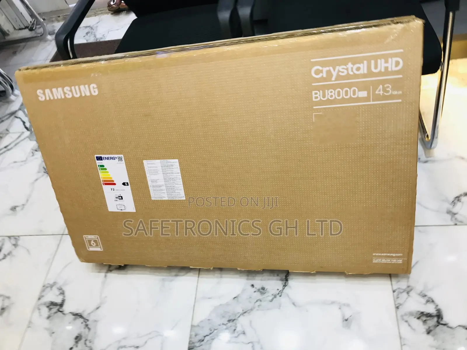 High Contrast Samsung Led Glossy 43 Inches Tv
