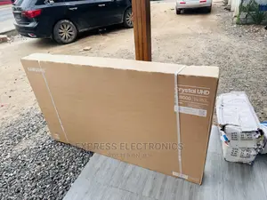 Samsung Series 7 65” UHD Screen  Au7092