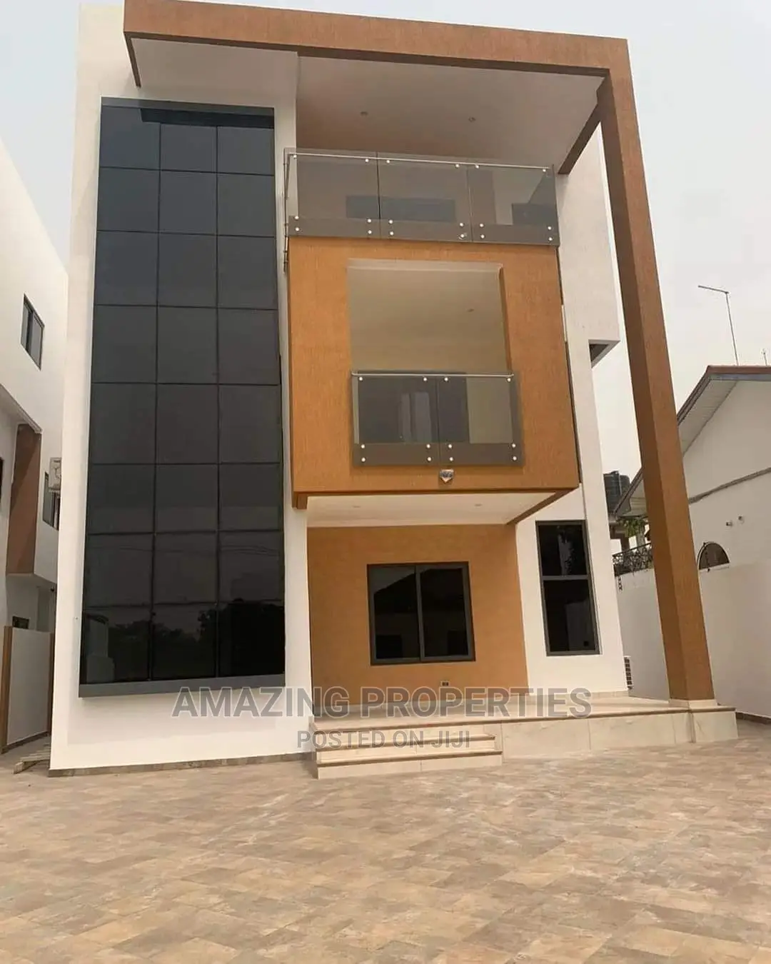 4bdrm House in 5 Bedroom House For for rent