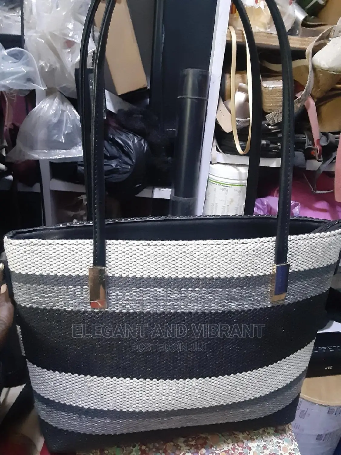 Beautiful Uk Bag in Brand New Condition