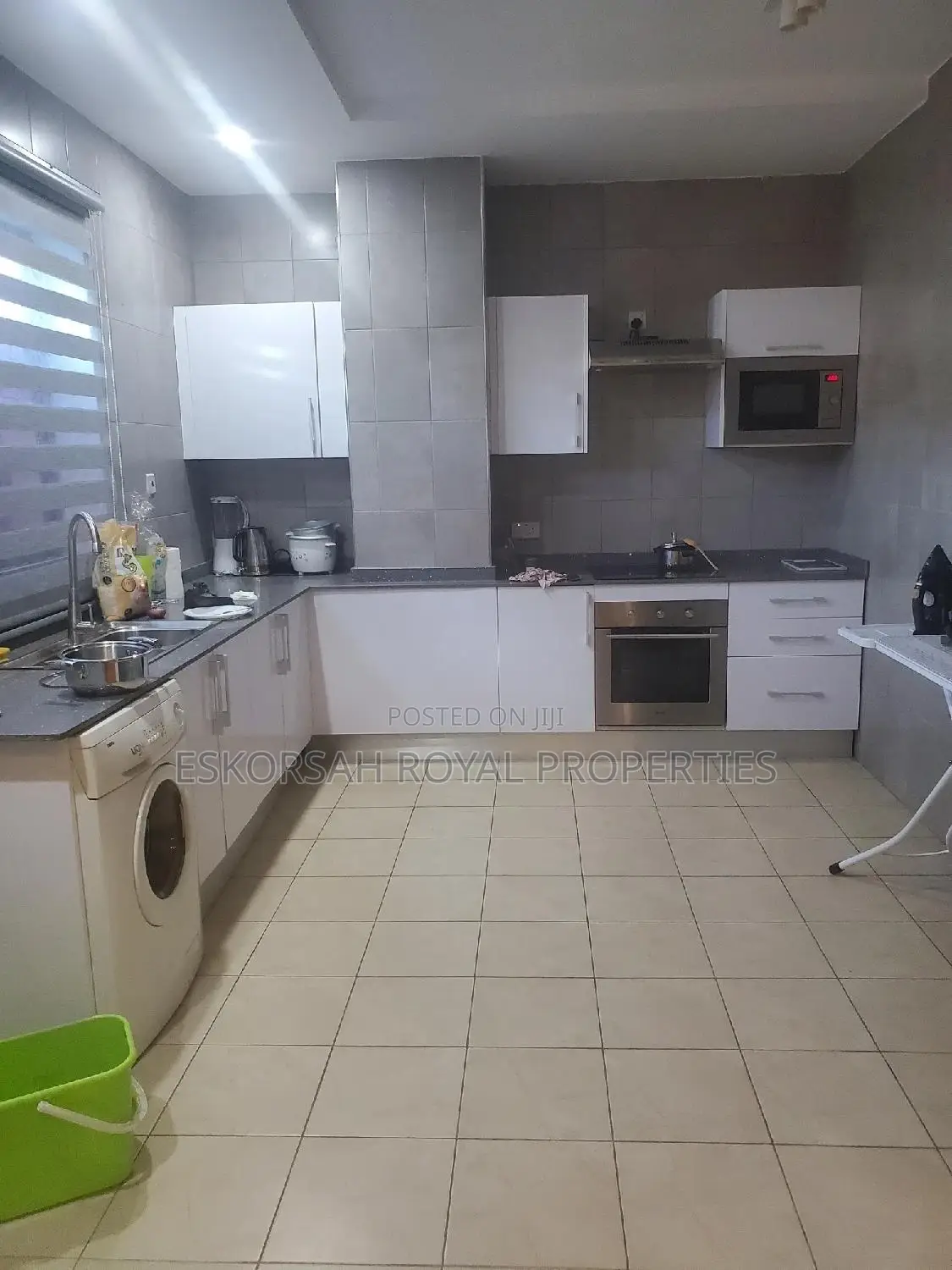 Furnished 3bdrm Apartment in A&C Mall  East Legon for rent