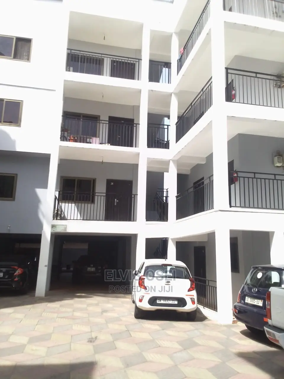 2bdrm Apartment in Dzowulu, Dzorwulu for rent