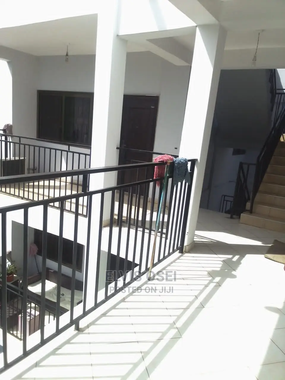 2bdrm Apartment in Dzowulu, Dzorwulu for rent