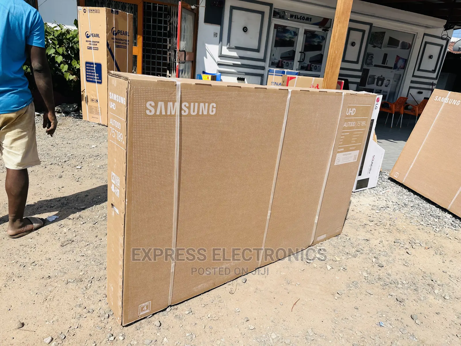 100%Pure Crystal UHD Smart Samsung 75au7000