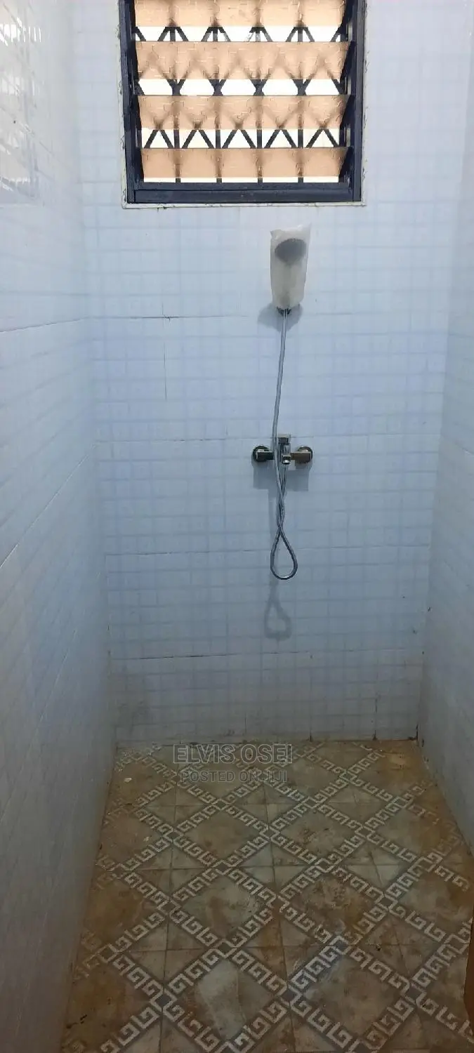 2bdrm Apartment in Gbawe for rent