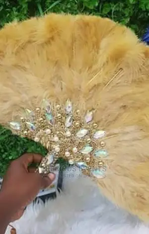 Bride Handfan N Brides Flowers.