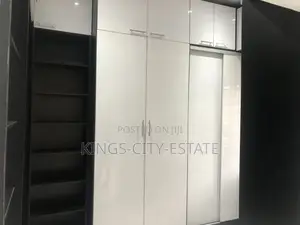 4bdrm Townhouse / Terrace in Kingsby-Area, Achimota for rent