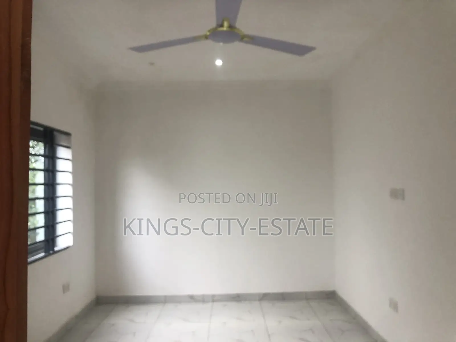 4bdrm Townhouse / Terrace in Kingsby-Area, Achimota for rent