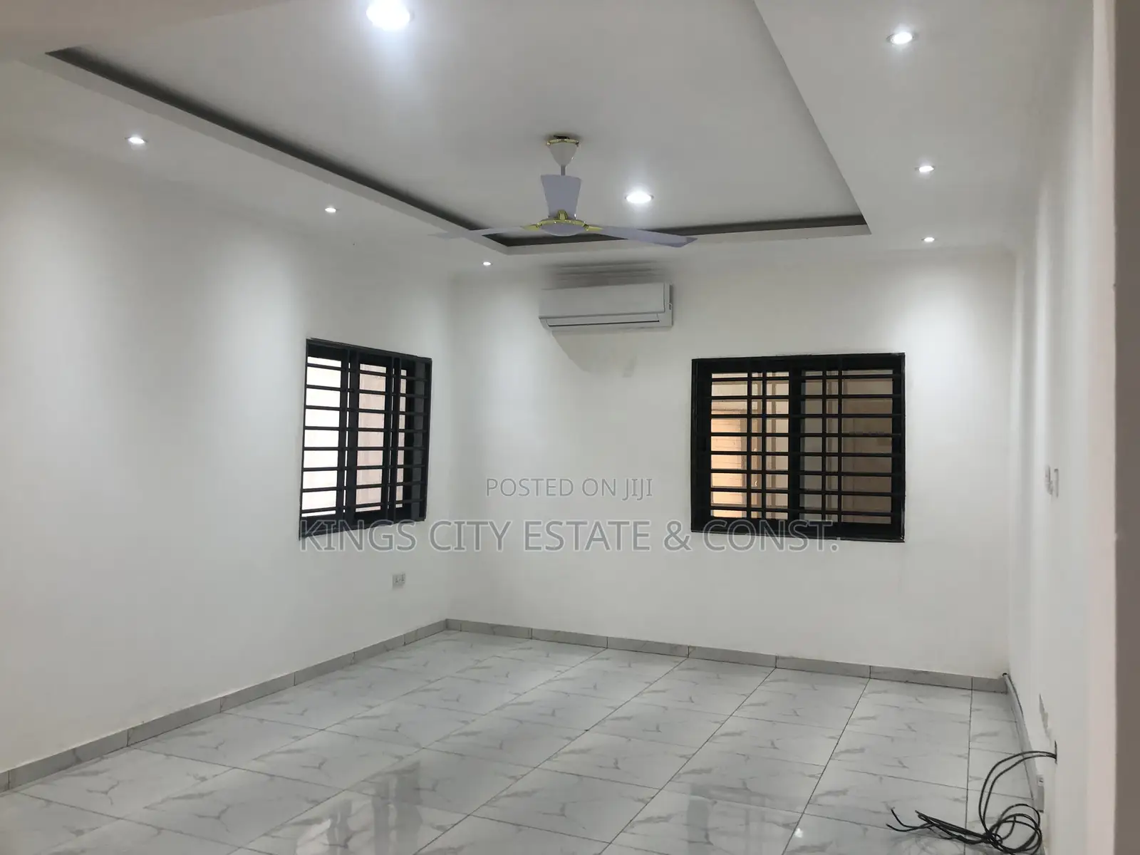 4bdrm Townhouse/Terrace in Mile-7, Achimota for sale